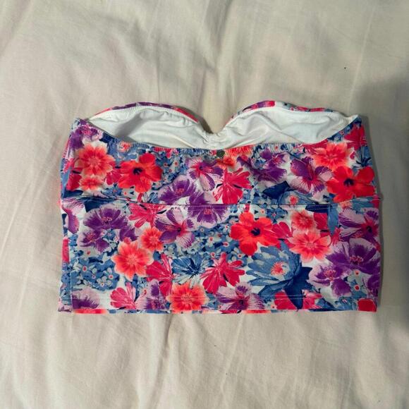 PINK Victoria's Secret Lace Wireless Bralette - Picture 2 of 2